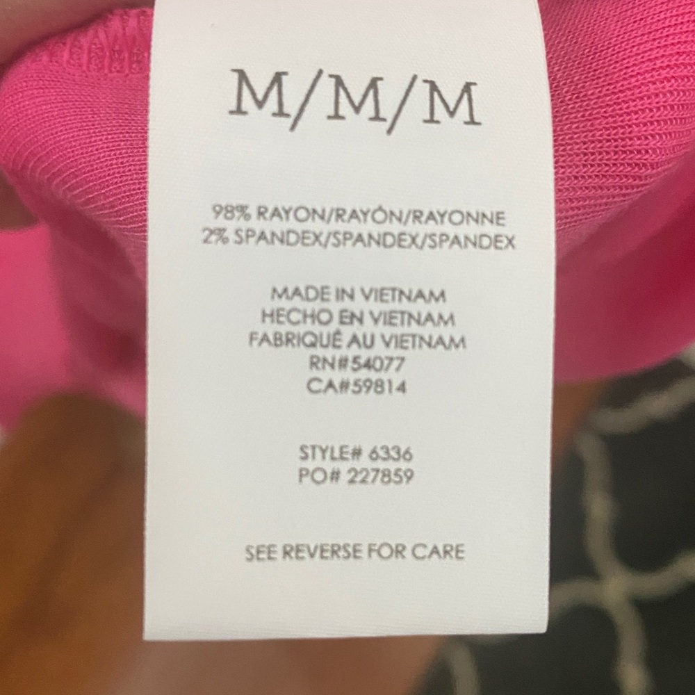 Cabi Relaxed Tee size Medium - Picture 6 of 7